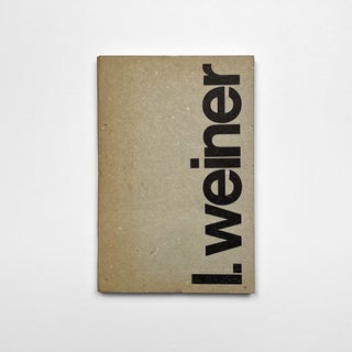 10 Obras = 10 Works. Lawrence Weiner.