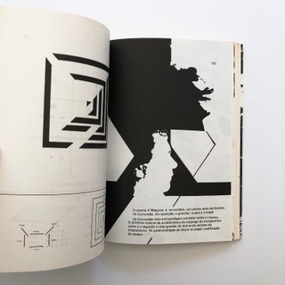 A Separaçâo entre Inscrever e Escrever (Exposiçâo)